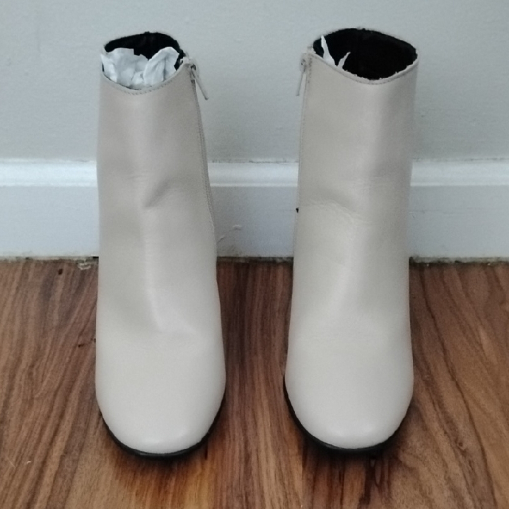Elegant Cream Ankle Boots